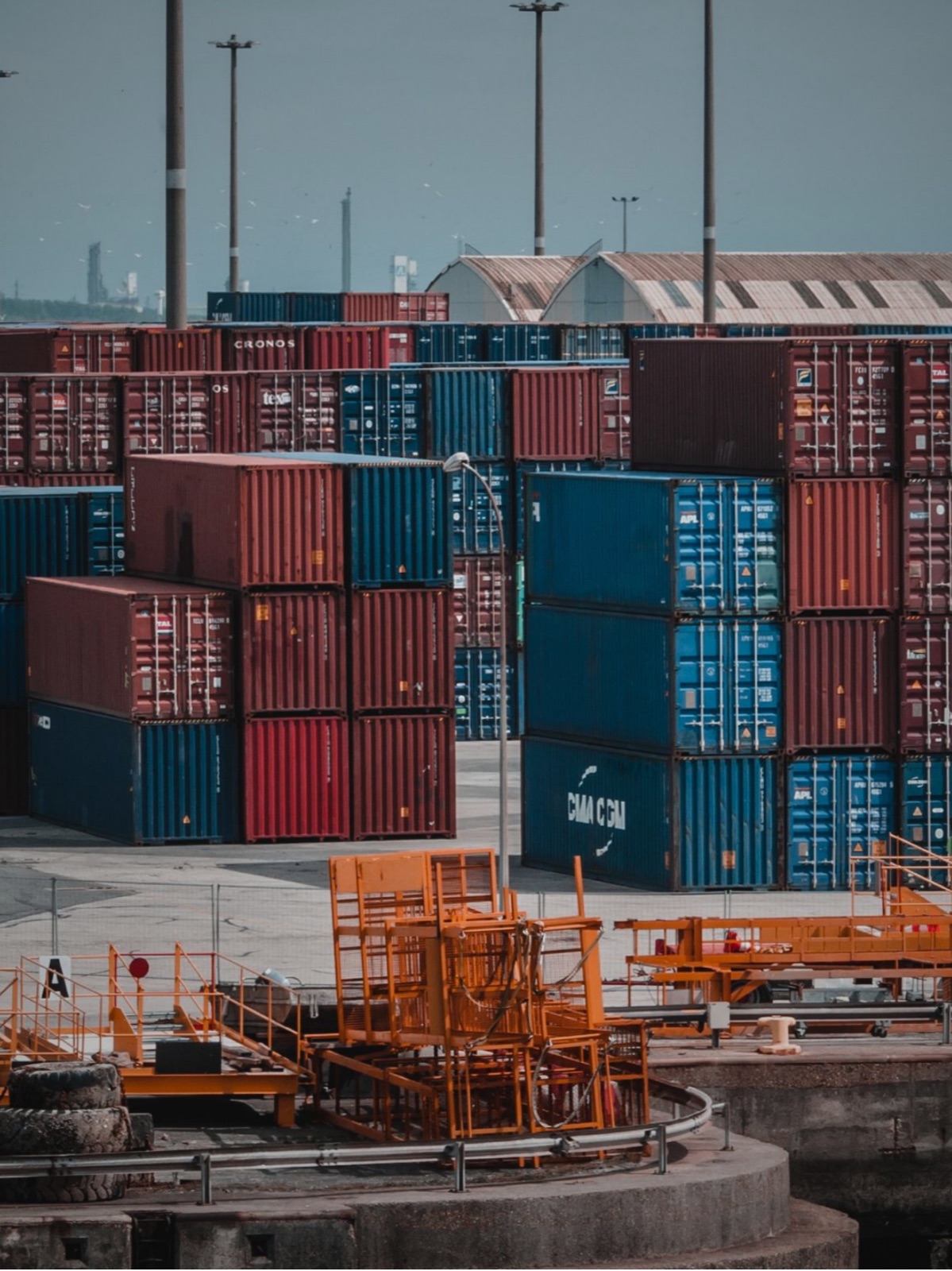 Warehouses & Logistics